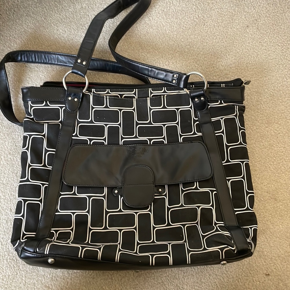 Black and white work bag with pink interior so cute!!